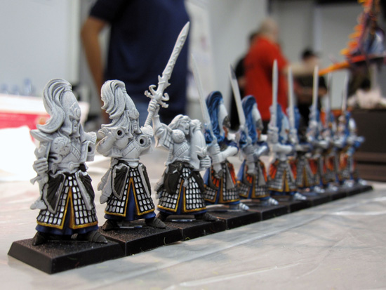 Figurine painting: High Elves of the Lothern Sea Guard.